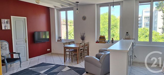 Appartement F5 à vendre - 5 pièces - 80 m2 - Givors - 69 - RHONE-ALPES